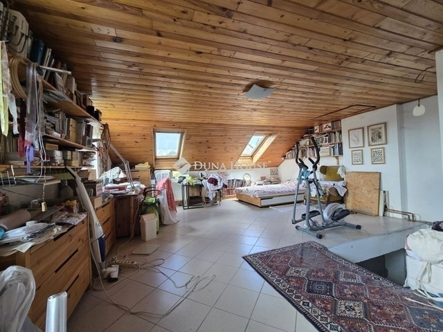 Eladó családi ház, Budapesten, XVI. kerületben 109.9 M Ft