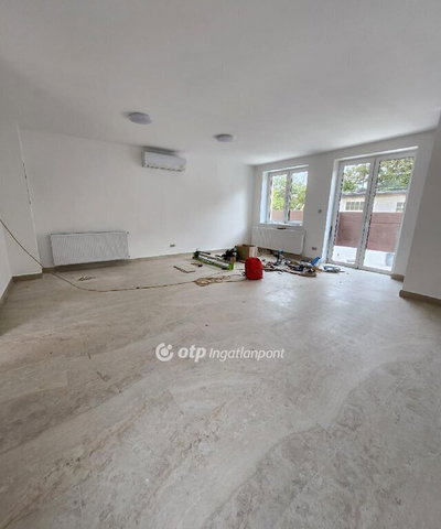 Eladó családi ház, Vecsésen 132 M Ft, 4 szobás