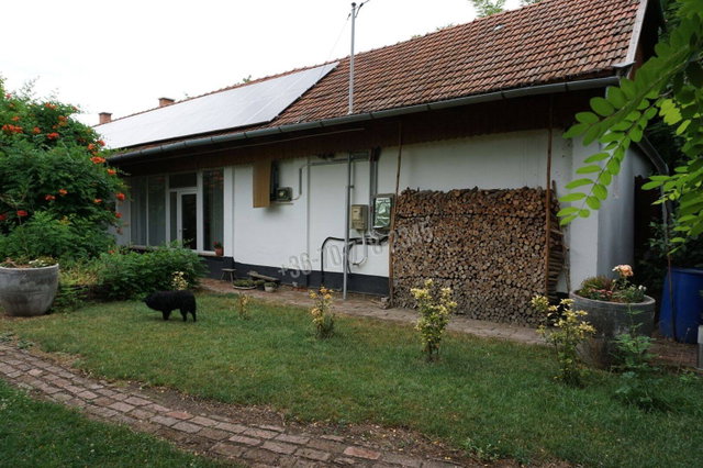 Eladó mezogazdasagi ingatlan, Gyulán 80 M Ft, 6 szobás