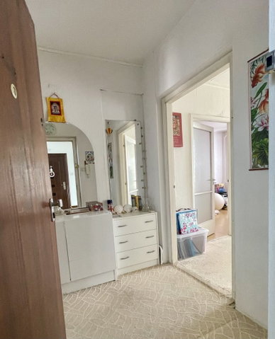 Eladó panellakás, Veszprémben 58 M Ft, 3+1 szobás