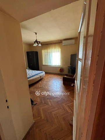 Eladó családi ház, Dunaszekcsőn 56 M Ft, 5 szobás