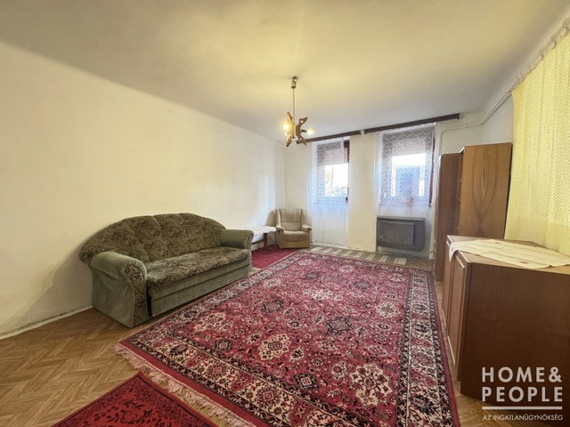 Eladó családi ház, Hódmezővásárhelyen 35 M Ft, 3+1 szobás