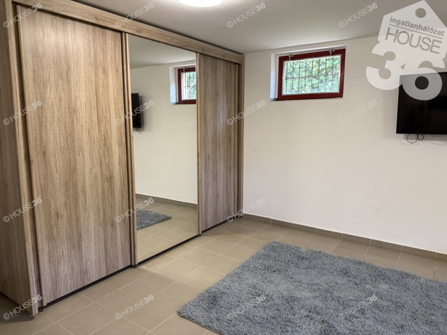 Eladó családi ház, Kecskeméten 149.9 M Ft, 4 szobás