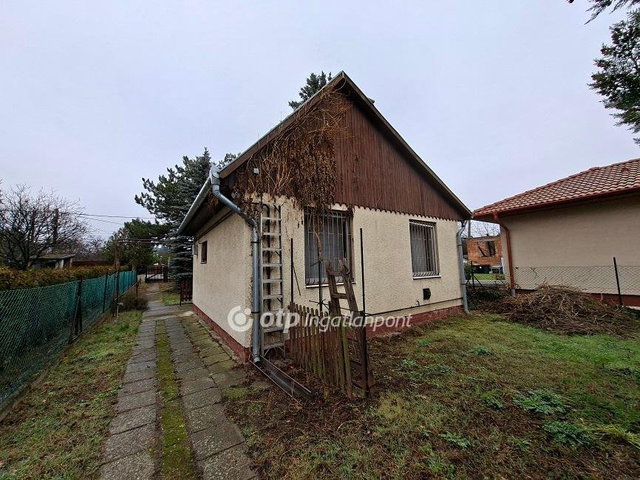 Eladó családi ház, Diósdon 59.7 M Ft, 3 szobás
