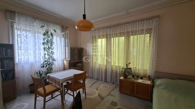 Eladó családi ház, Balatonkenesén 88 M Ft, 3+1 szobás
