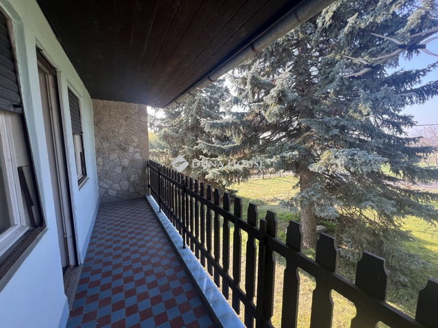 Eladó családi ház, Cserszegtomajon 47 M Ft, 2 szobás