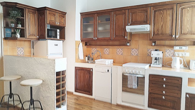 Eladó téglalakás, Győrött 89 M Ft, 3 szobás