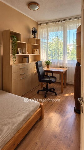 Eladó téglalakás, Budapesten, XX. kerületben 68.9 M Ft