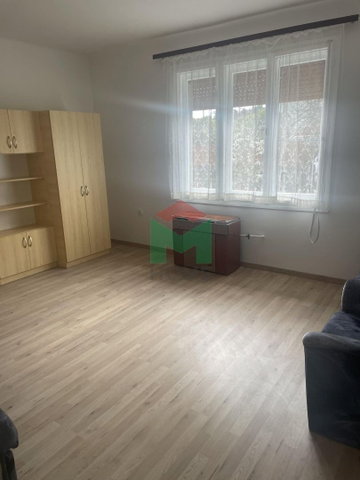 Eladó családi ház, Ürömön 169 M Ft, 8 szobás