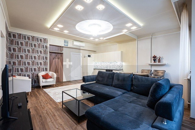 Kiadó téglalakás, albérlet, Szegeden 240 E Ft / hó, 2 szobás