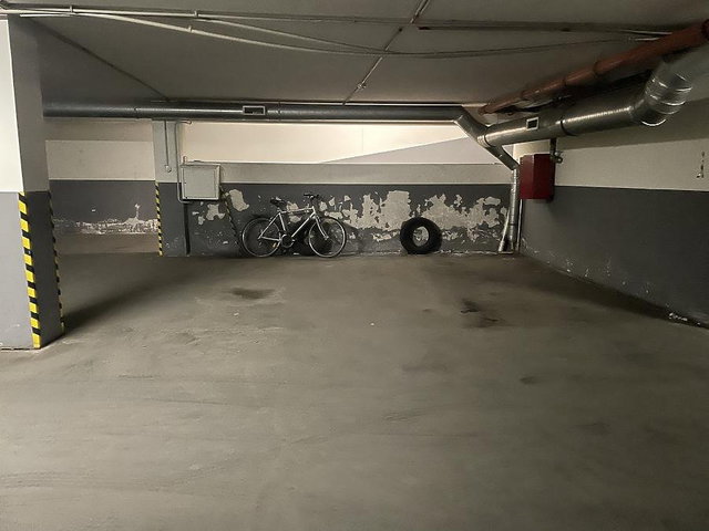 Eladó garázs, Budapesten, VIII. kerületben 0.03 M Ft