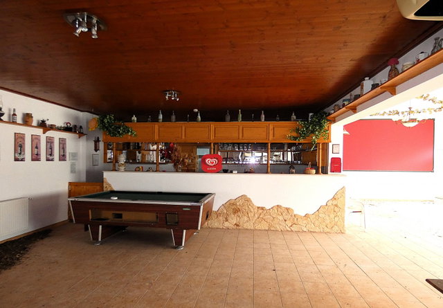 Eladó hotel, Kiskörén 140 M Ft, 12 szobás / költözzbe.hu