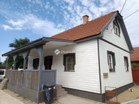 Eladó családi ház, Tápiószentmártonon 42.9 M Ft, 4 szobás