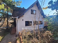 Eladó nyaraló, Csopakon 229 M Ft, 3 szobás / költözzbe.hu
