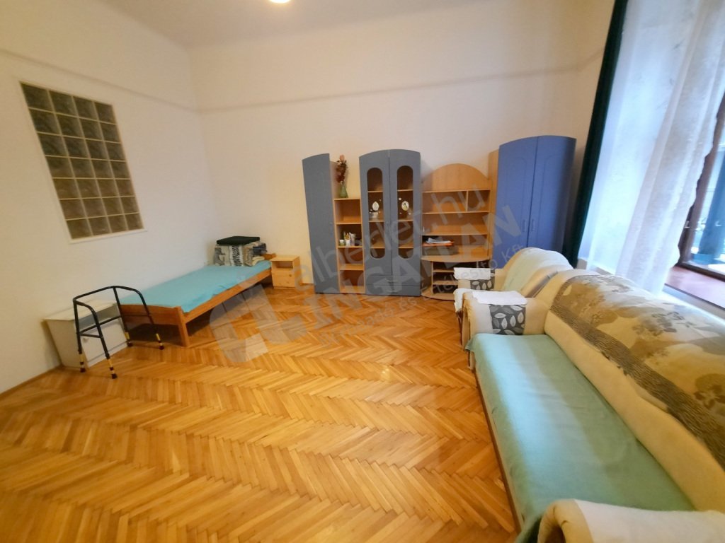 3 bed · 85m² · 350.000 ft