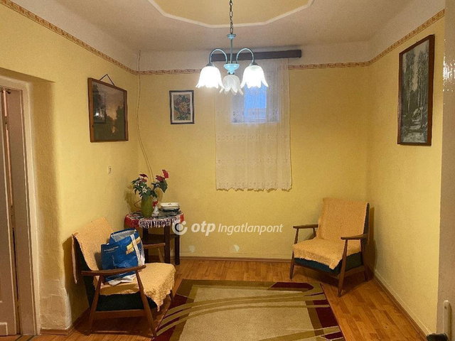 Eladó családi ház, Cserkeszőlőn 46.99 M Ft, 2+2 szobás