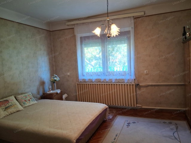 Eladó családi ház, Tiszaföldváron 29.5 M Ft, 3 szobás