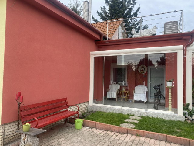 Eladó téglalakás, Komáromban 22 M Ft, 1 szobás