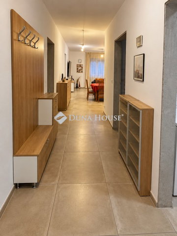 Eladó családi ház, Csömörön, Kacsóh Pongrác utcában 135 M Ft
