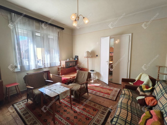 Eladó családi ház, Szombathelyen 39 M Ft, 3 szobás