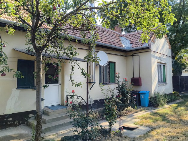 Eladó családi ház, Hajdúböszörményen 43.9 M Ft, 3 szobás