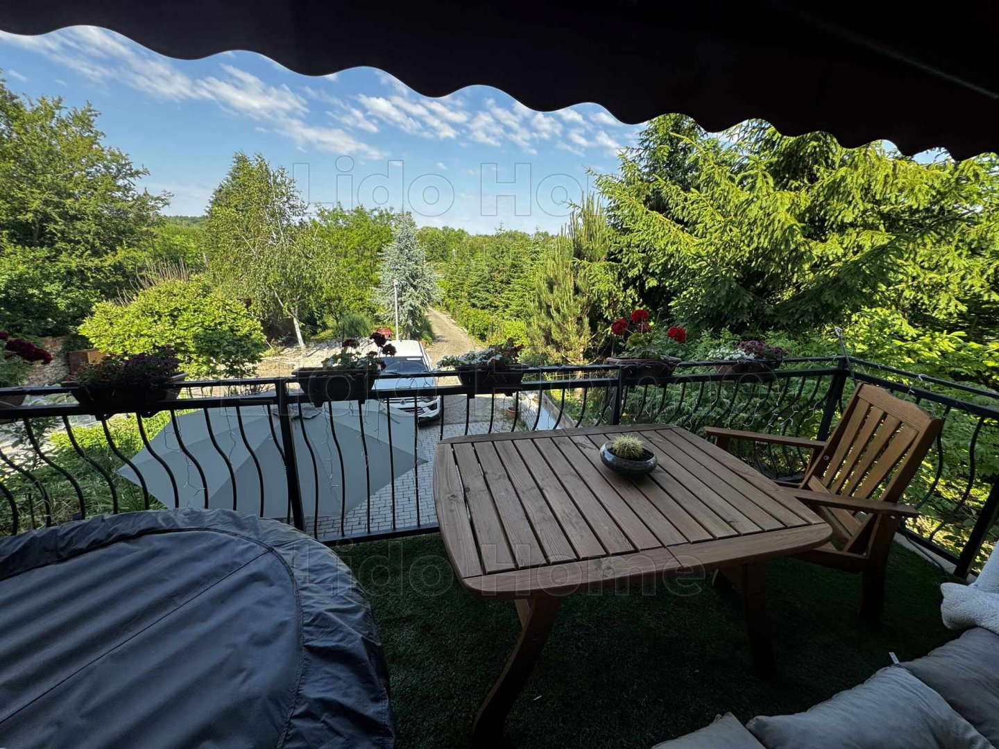3 bed · 154m² · 119.000.000 ft