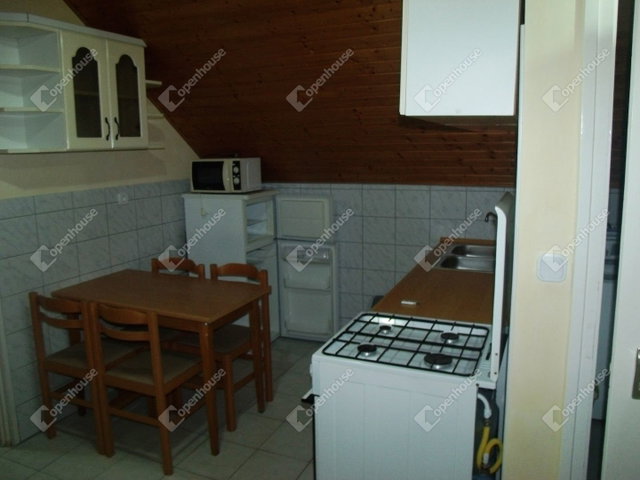 Kiadó téglalakás, albérlet, Pacsán 120 E Ft / hó, 2 szobás