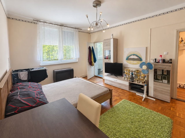 Kiadó téglalakás, albérlet, Debrecenben 180 E Ft / hó, 1 szobás