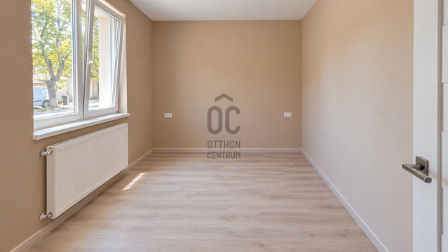 Eladó családi ház, Budapesten, XVI. kerületben 119.9 M Ft