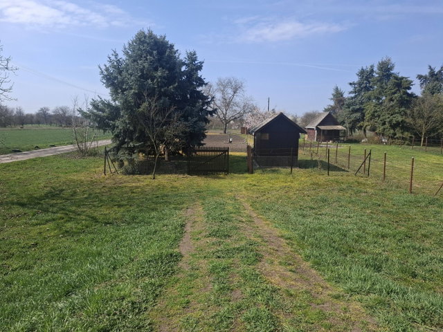 Eladó telek, Békésen, Malomasszonykert utcában 3.89 M Ft