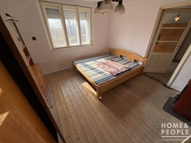 Eladó családi ház, Üllésen 16.3 M Ft, 3 szobás