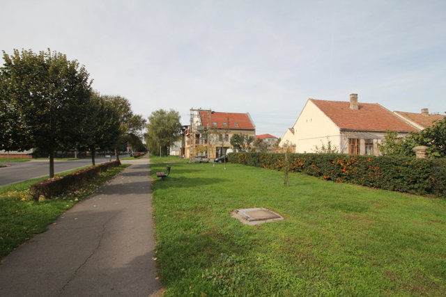 Eladó családi ház, Dombóváron 31.9 M Ft, 3 szobás