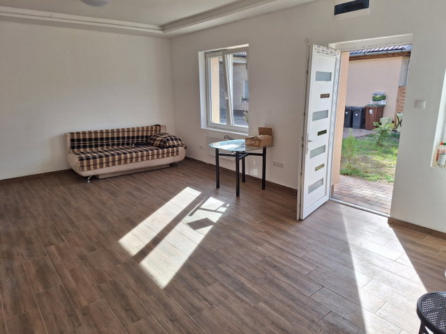 Eladó téglalakás, Gyömrőn 96 M Ft, 3 szobás