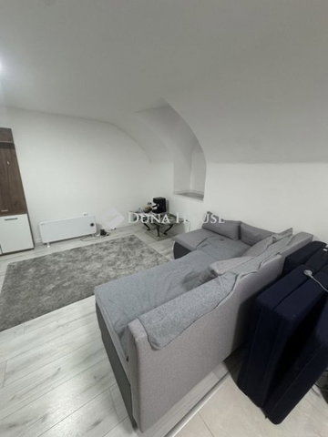 Eladó téglalakás, Budapesten, X. kerületben 23 M Ft, 1 szobás
