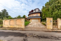 Eladó családi ház, Pécsett, Szőlész dűlőn 239.9 M Ft