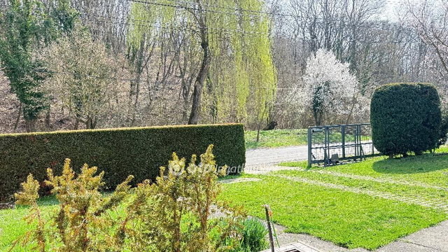 Eladó családi ház, Pécsett 91 M Ft, 3 szobás