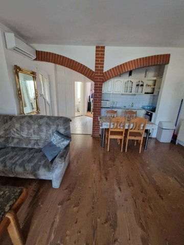 Kiadó téglalakás, albérlet, Pécsett 270 E Ft / hó, 1+1 szobás