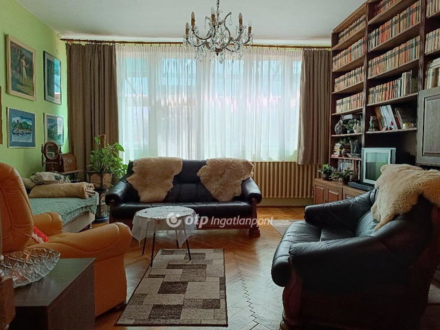 Eladó sorház, Gyulán 52.9 M Ft, 3 szobás / költözzbe.hu