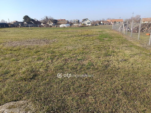 Eladó telek, Dömsödön 11.5 M Ft / költözzbe.hu