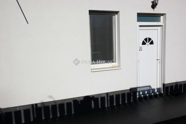 Eladó téglalakás, Budapesten, XX. kerületben 41.9 M Ft, 1 szobás