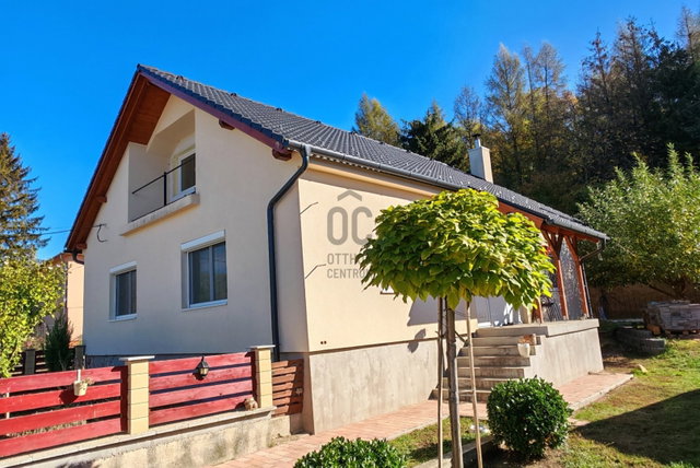 Eladó családi ház, Városlődön 84 M Ft, 2 szobás