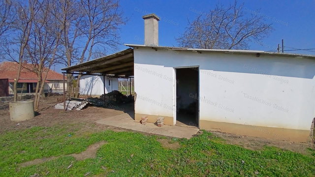Eladó telek, Tiszaföldváron 4.5 M Ft / költözzbe.hu