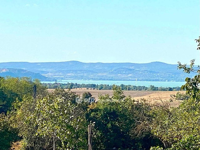 Eladó telek, Balatonendréden 10 M Ft / költözzbe.hu