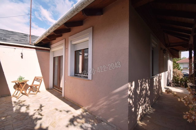 Eladó családi ház, Szigetszentmiklóson 99.9 M Ft, 1+3 szobás