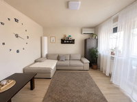 Eladó téglalakás, Komlón, Köztársaság utcában 32.5 M Ft
