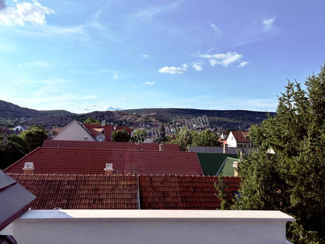 Eladó téglalakás, Budaörsön 123.8 M Ft, 3 szobás