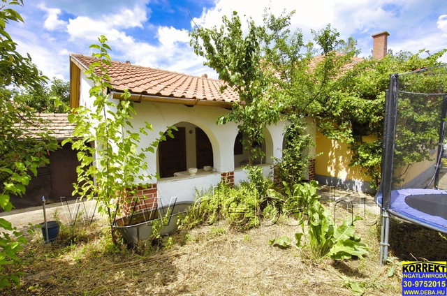 Eladó családi ház, Balatonlelleén 48.9 M Ft, 2 szobás