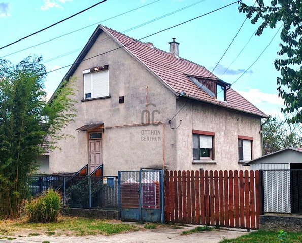 Eladó családi ház, Kistarcsán 88.9 M Ft, 4 szobás