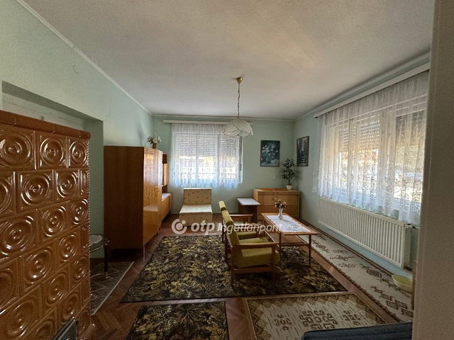 Eladó családi ház, Kalocsán 37.9 M Ft, 3 szobás