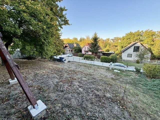 Eladó telek, Balatonkenesén 44.9 M Ft / költözzbe.hu
